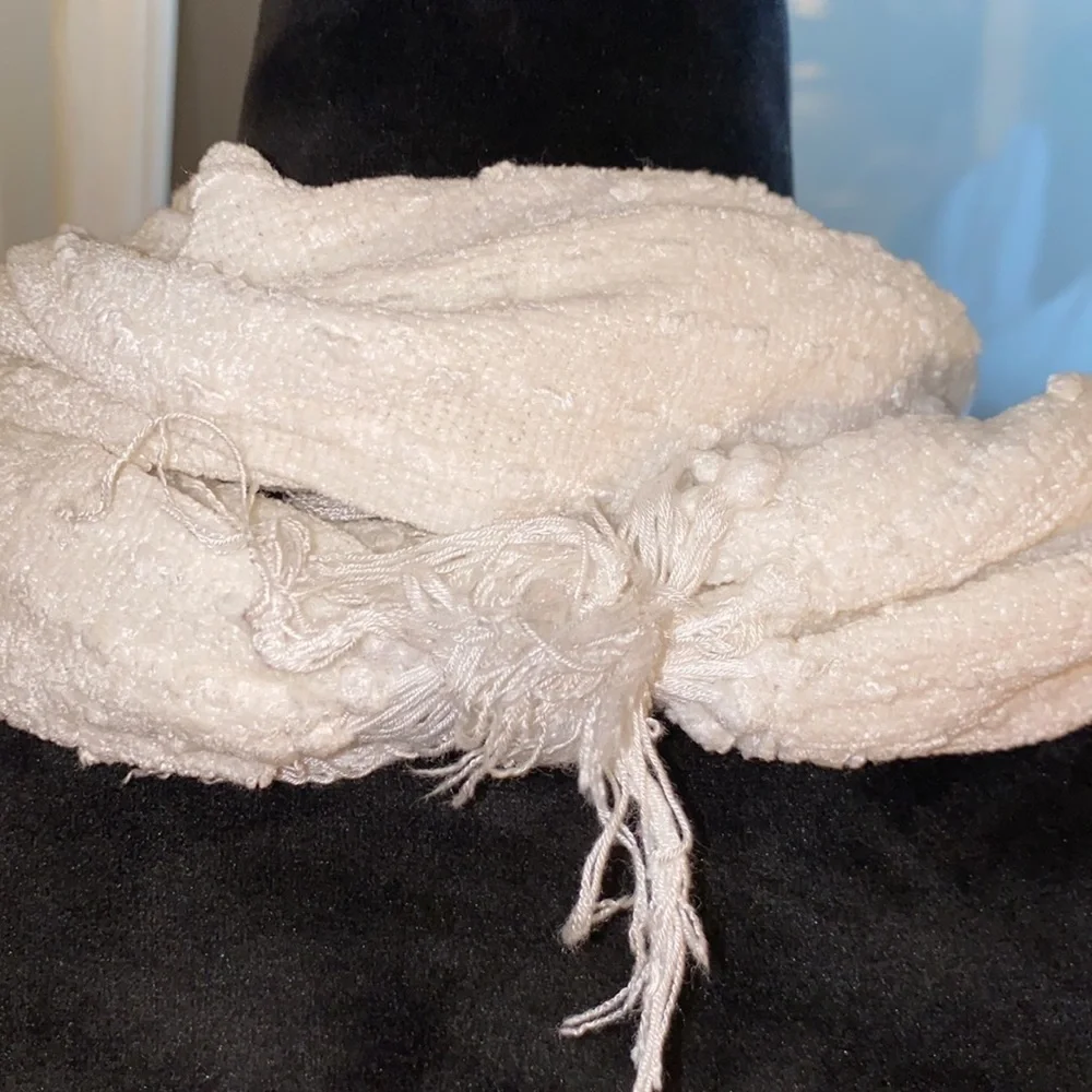 collectioneighteen neck scarf